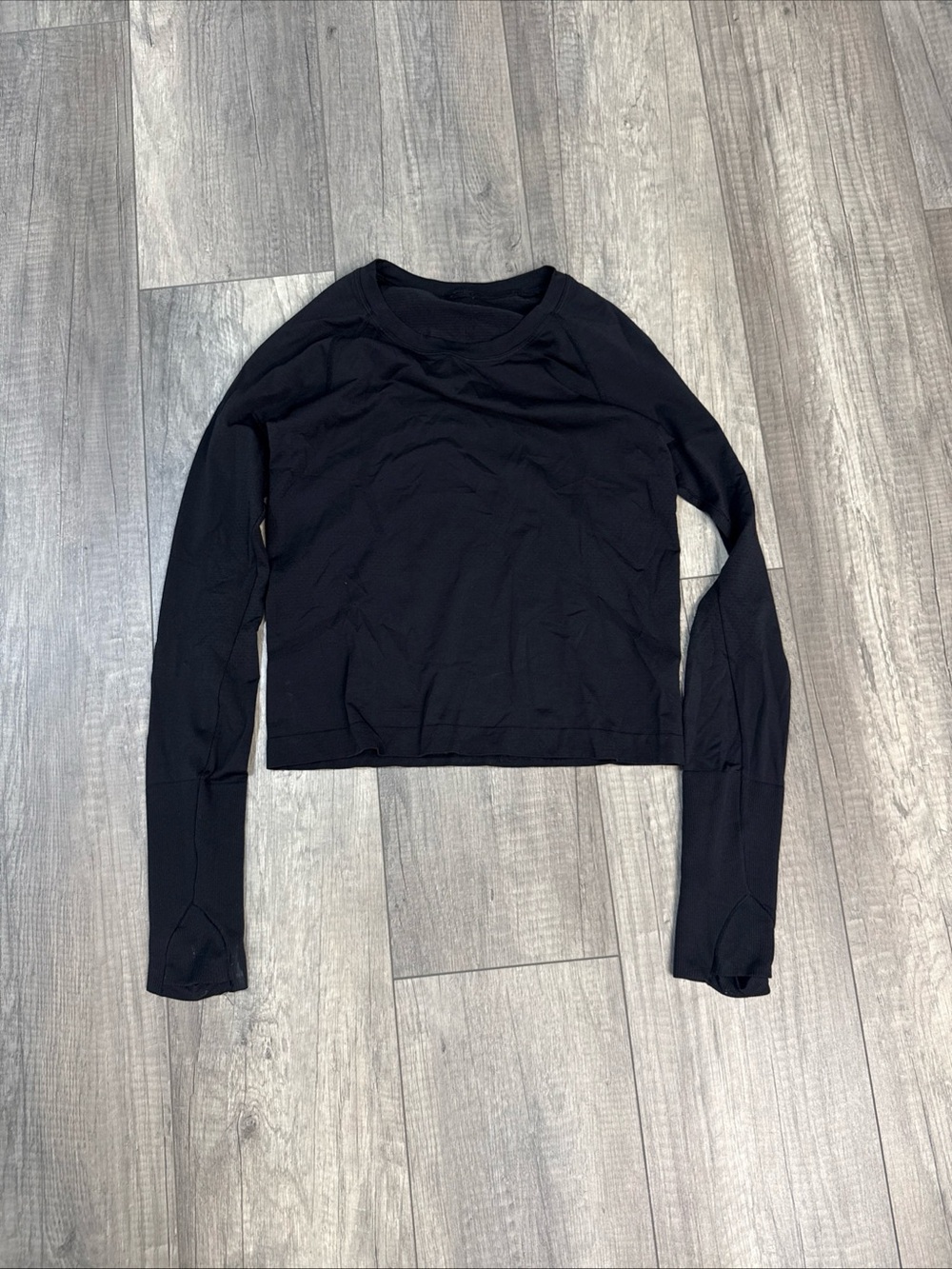 lululemon athletica Black Long-Sleeve Crew Crop